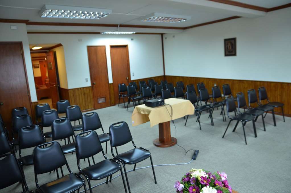 Abba Presidente Suites פוארטו מונט שירותים תמונה
